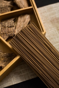 红土龙涎香琥珀甜感木质甜香线香 亢龙