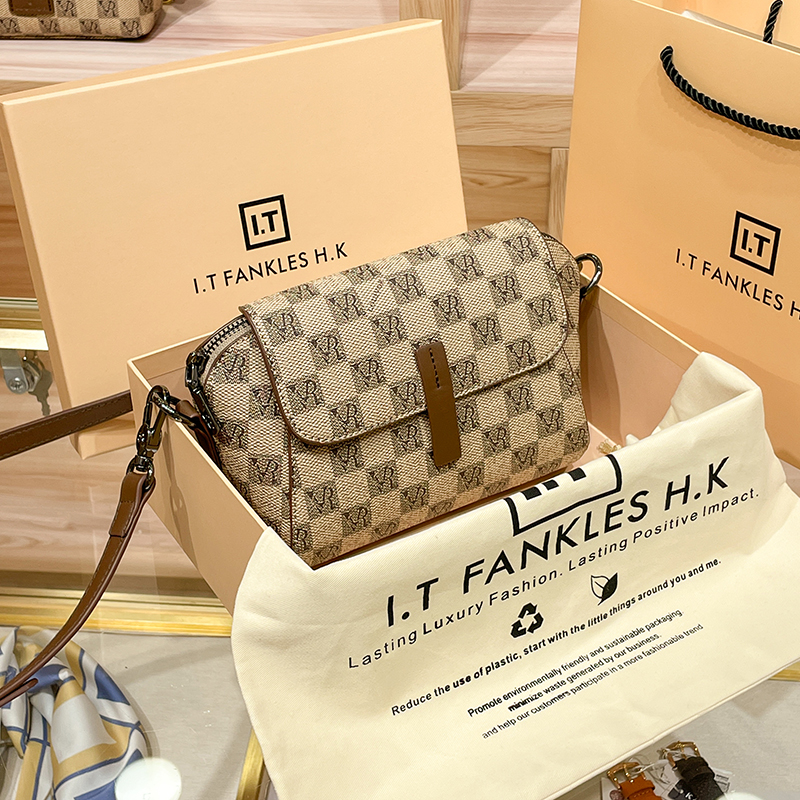 CITEX LV官方旗舰店香港代购真皮女包2025新款时尚女士贝壳小包百