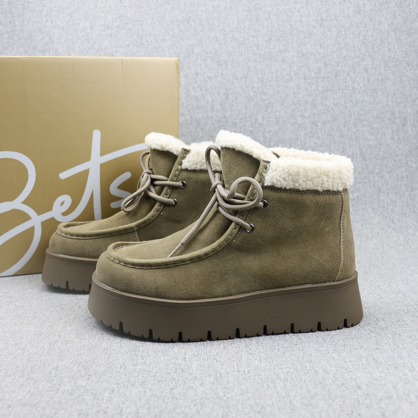 羊皮加绒厚底雪地靴复古高帮棉鞋