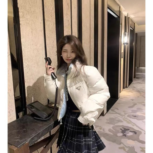 秋冬新款白鸭绒加厚立领双色短款羽绒服三角金属撞色保暖棉服外套