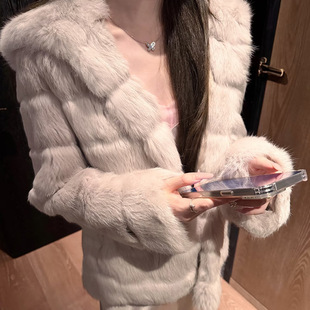 香芋垂耳兔 夫人不爱荔枝同款清冷浅灰紫调连帽兔毛皮草外套