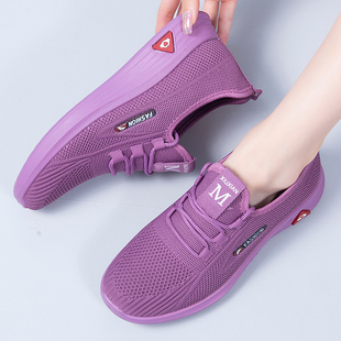 2023新款休闲运动飞织布透气运动女鞋中老年妈妈防滑软底布跑步鞋