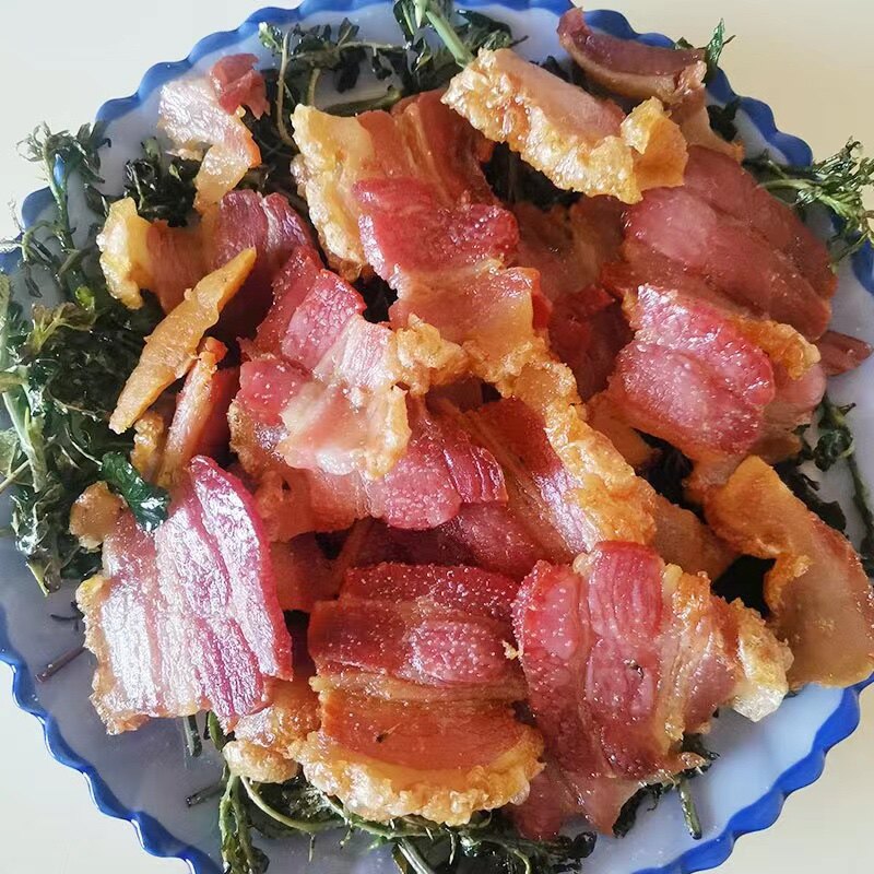脆皮肉 风干五花咸肉 丽江腊排骨 自制油炸肉 云南特产苍山盐泥肉