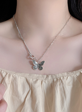 法式复古蝴蝶镀银锁骨链女百搭
