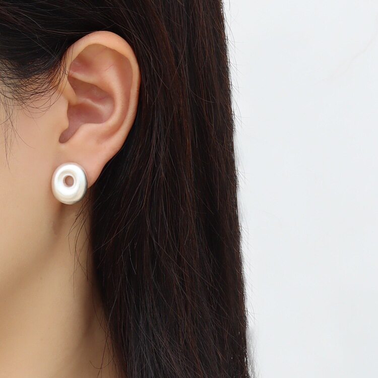简约雾面镂空豆豆耳钉女冷淡风气质百搭时尚耳环韩版精致个性耳饰