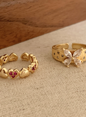 轻奢小众蝴蝶爱心镀银食指戒女