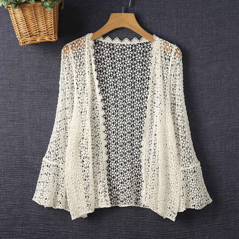 小清新镂空针织衫搭配裙子的开衫