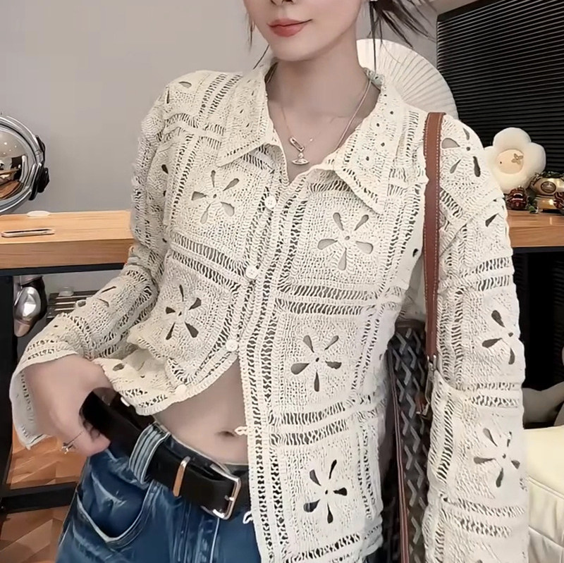 2025秋季新款韩国东大门直邮针织长袖外穿翻领镂空勾花慵懒风开衫