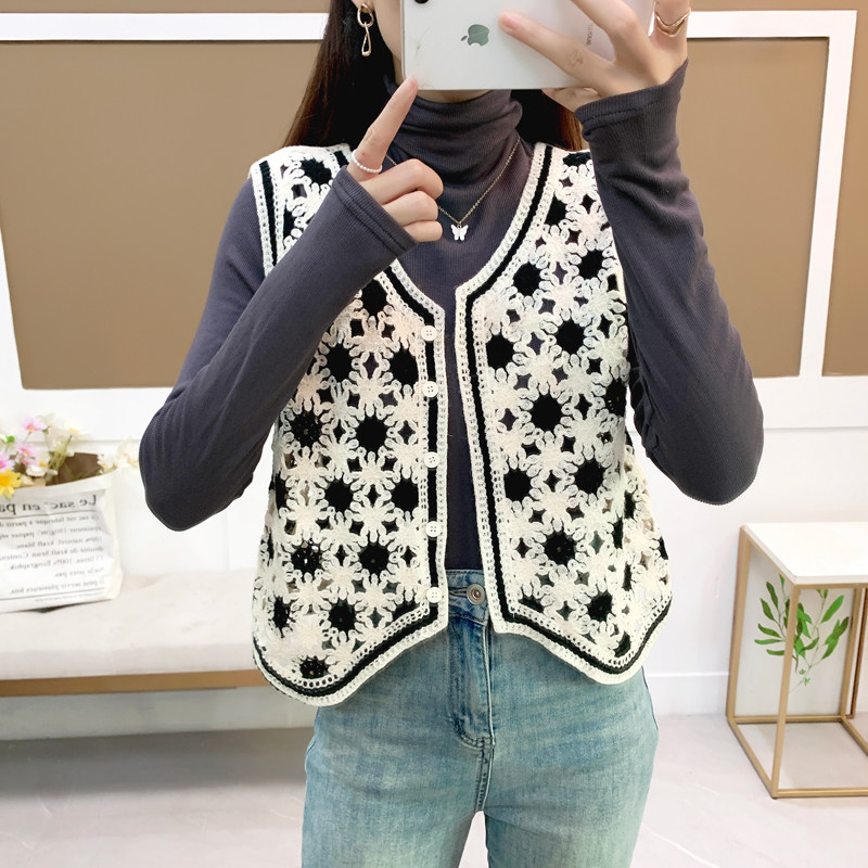 针织马甲女春夏薄款无袖镂空钩花坎肩外套小马夹背心外搭短款开衫