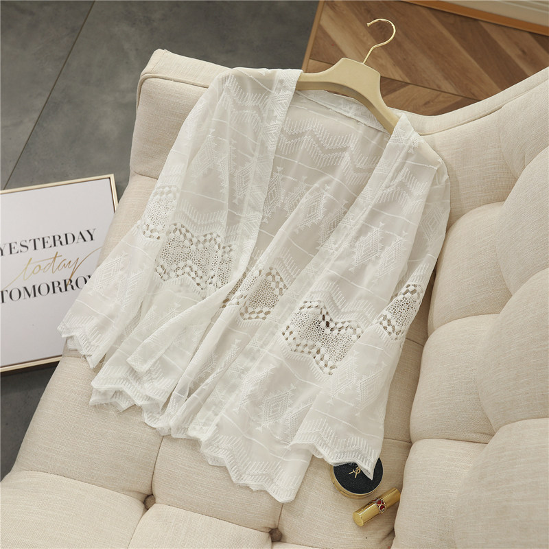 沙滩海边超仙蕾丝开衫防晒衣女秋镂空罩衫度假外搭披肩空调衫外套
