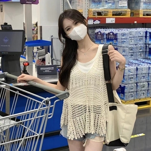 波西米亚风吊带背心外搭针织罩衫女夏季新款镂空无袖内搭纯色上衣