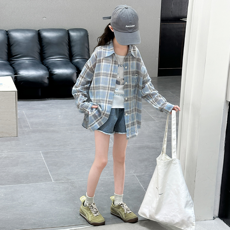 女童衬衫2025新款春夏装女孩洋气格子长袖上衣儿童衬衣防晒薄外套