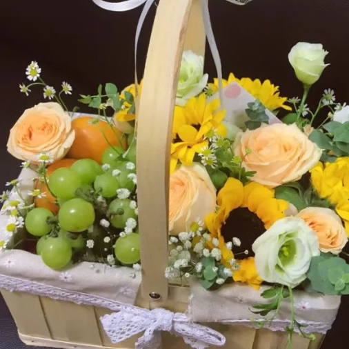 营口花店高档创意水果礼盒果篮送女友生日礼物同城配送上门
