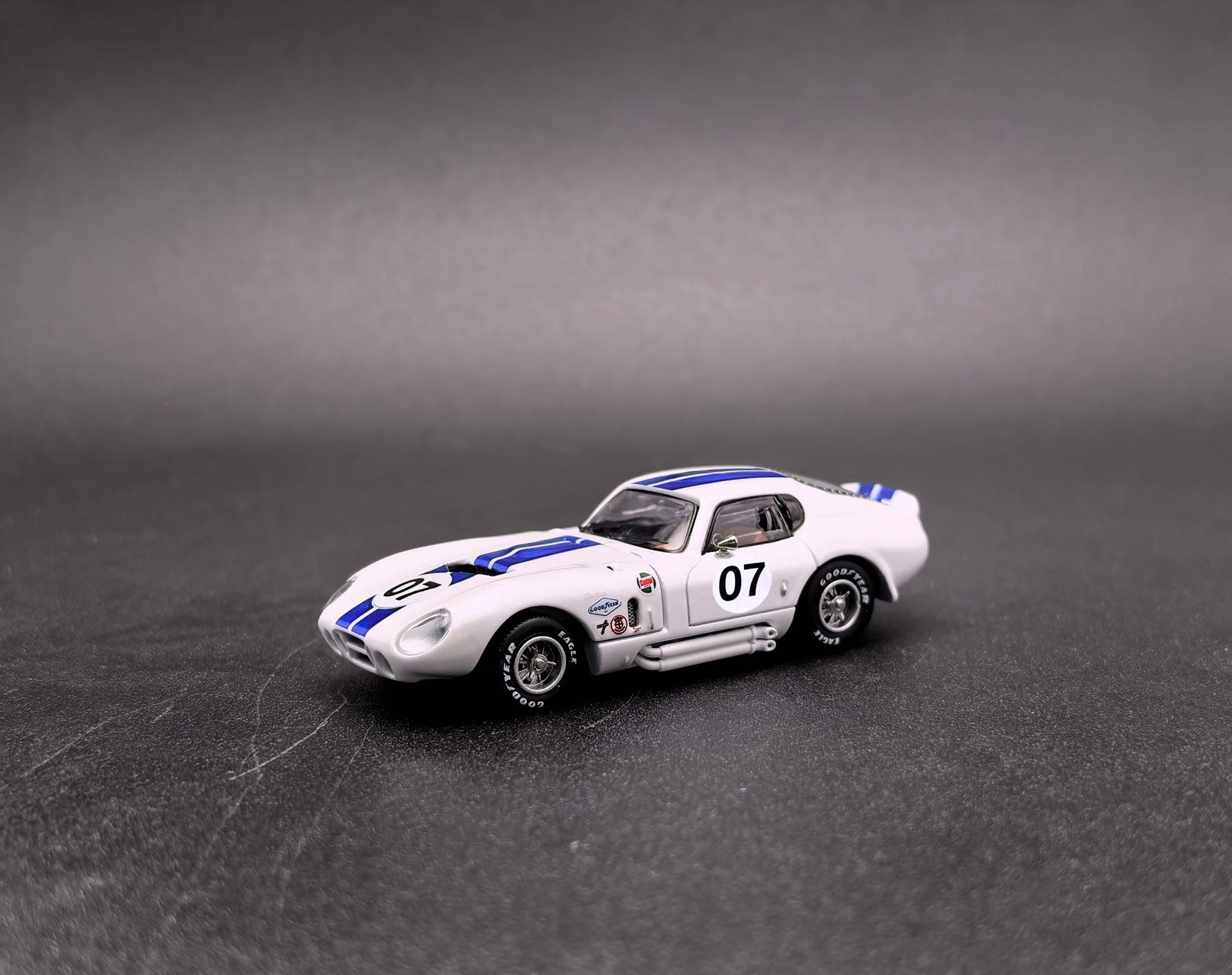 1:64 Mustang Shelby Daytona Diecast Alloy Fine Works Model - Product image 5