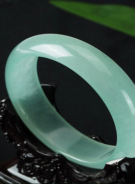 天然浅绿冰种少女风玉手镯包邮