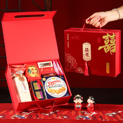 喜糖成品礼盒高级结婚伴手礼喜宴专用新款订婚糖喜饼回礼糖果混合