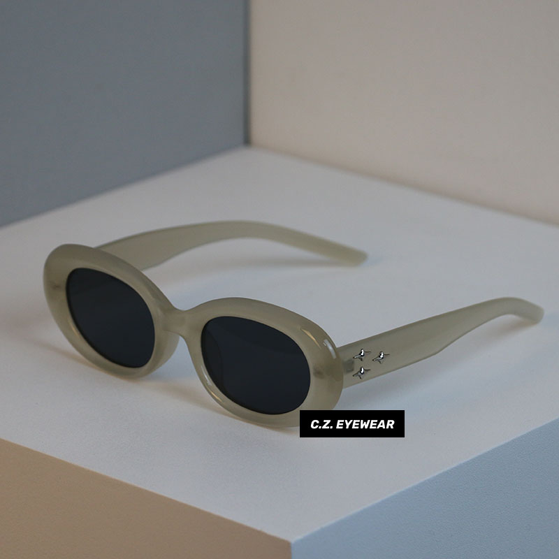 y2k椭圆高级感显脸小猫眼墨镜