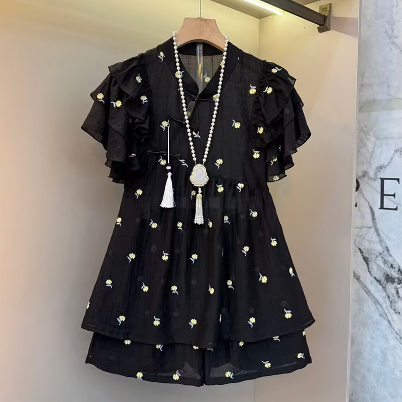 大码新中式国风减龄套装女2025夏季新款刺绣碎花斜襟盘扣上衣短裤,女装/女士精品,大码套装,淘宝优惠券,粉丝福利购,淘宝优惠卷