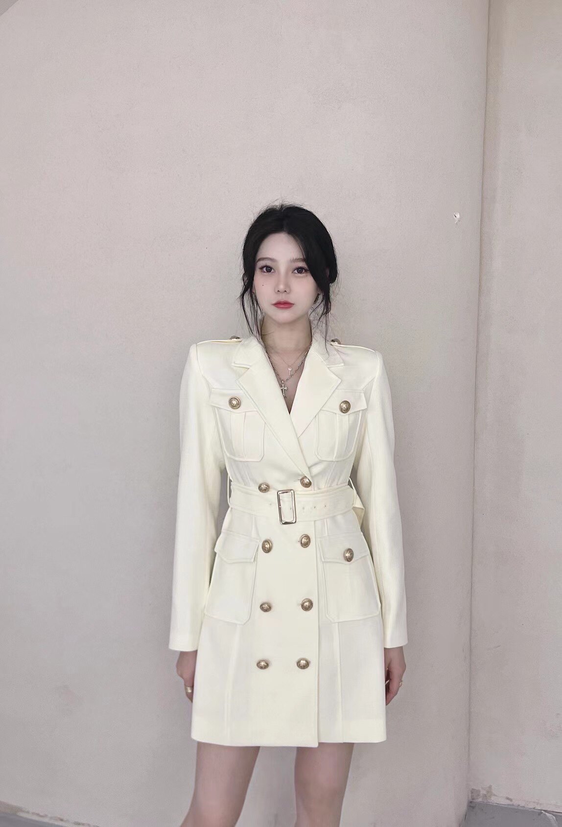 名媛小香连衣裙女秋季新款高定金属双排扣气质收腰西服裙