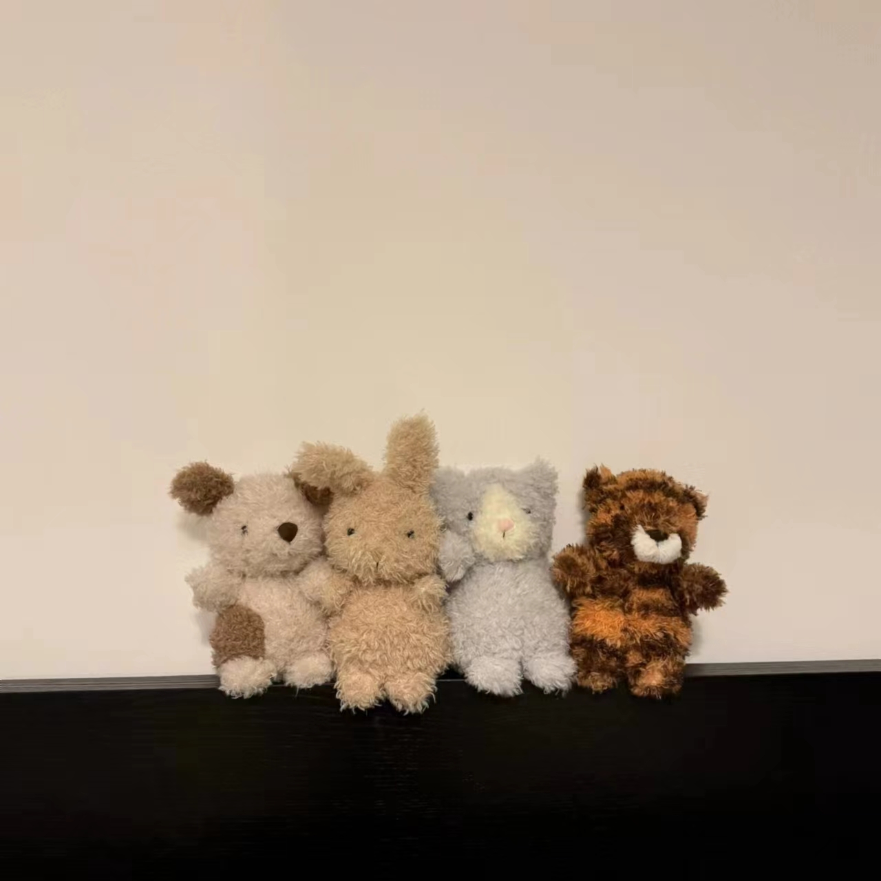 英国Jellycat Little毛绒玩具卷毛小羊小猪狐狸企鹅小兔小狗猴子