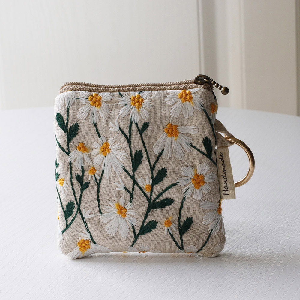 雏菊刺绣卡包钥匙包迷你零钱袋