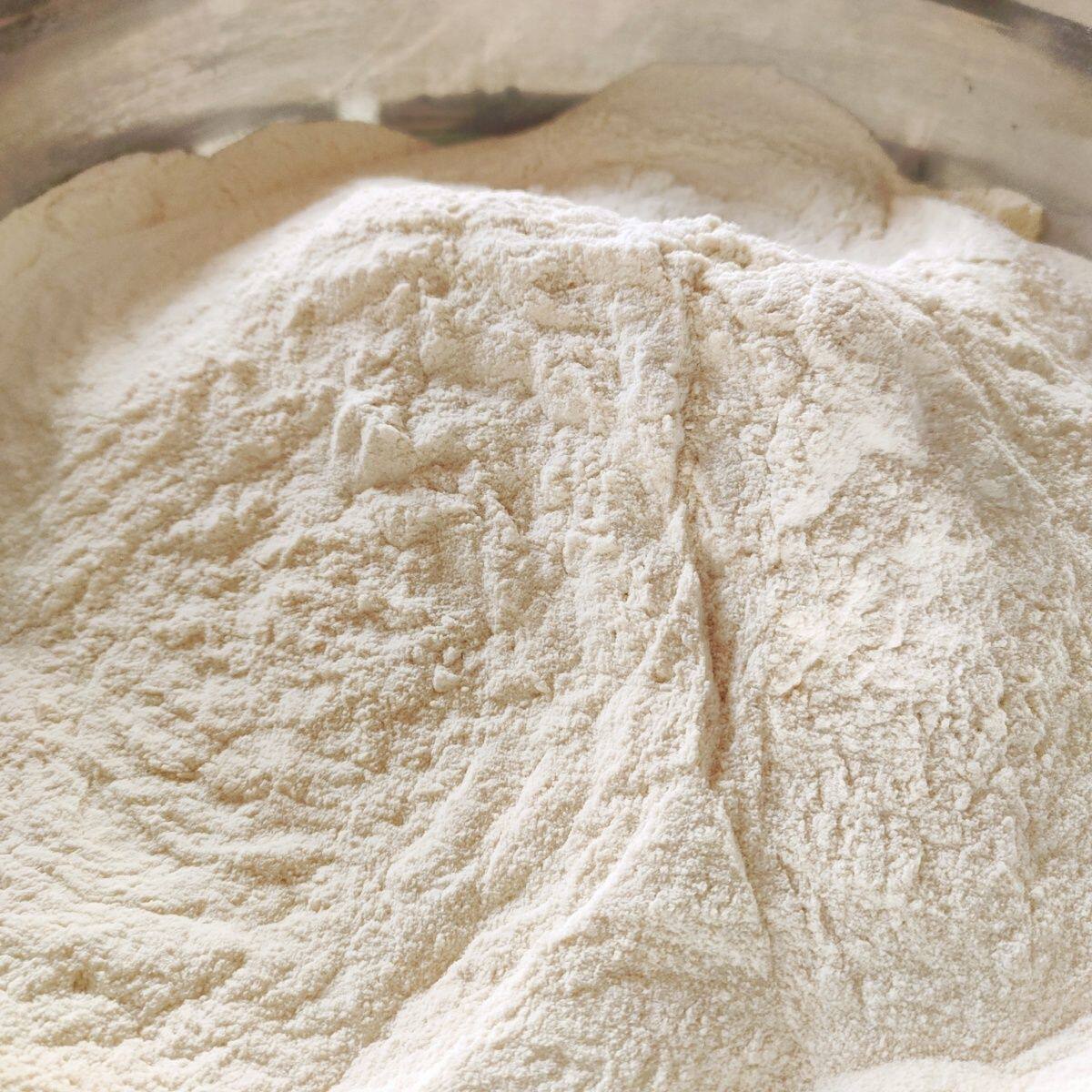 25年新鲜面粉现磨现发农家自磨面粉小磨小麦粉胚芽面粉零添加包邮