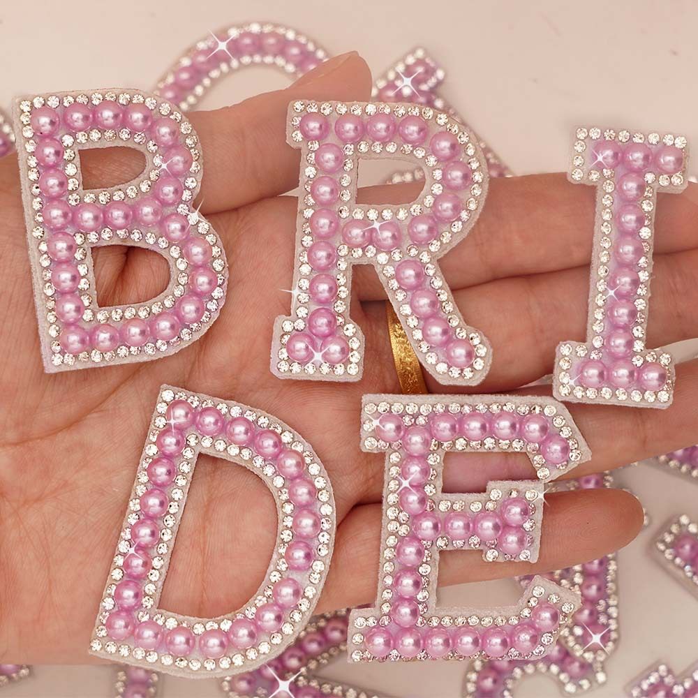 粉色珍珠字母名字贴烫钻26英文水钻贴服装鞋DIY帽子精致时尚配件