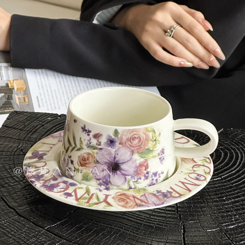 伴手礼北欧陶瓷高颜值轻奢水杯