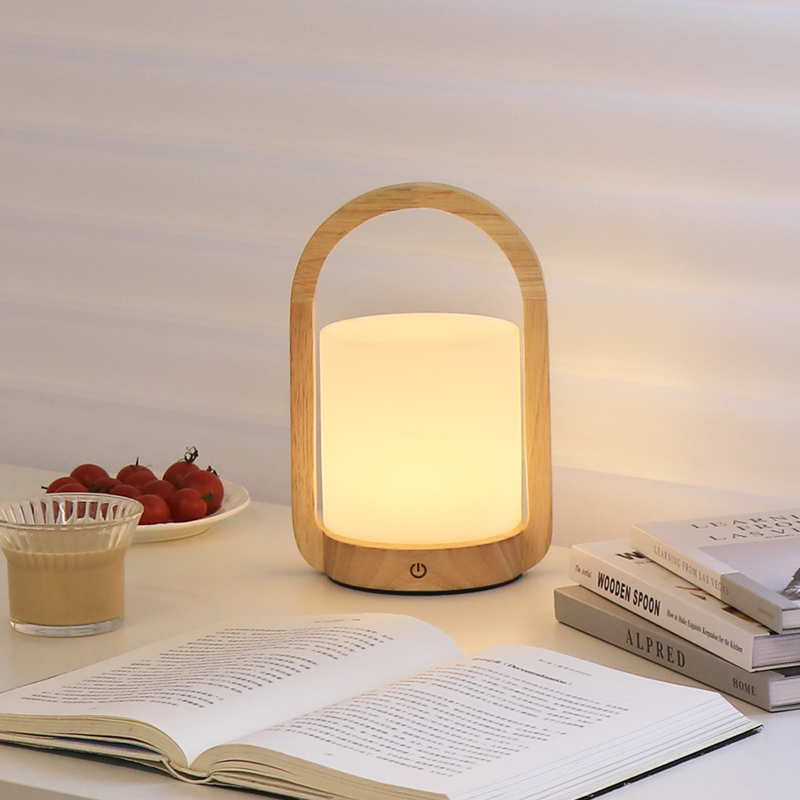 北欧装饰台灯手提灯充电台灯