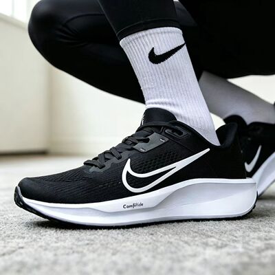 Nike耐克男跑步鞋透气缓震