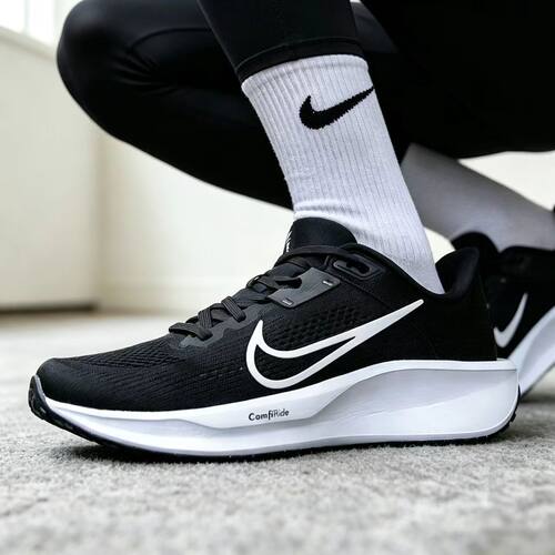 Nike耐克男跑步鞋透气缓震