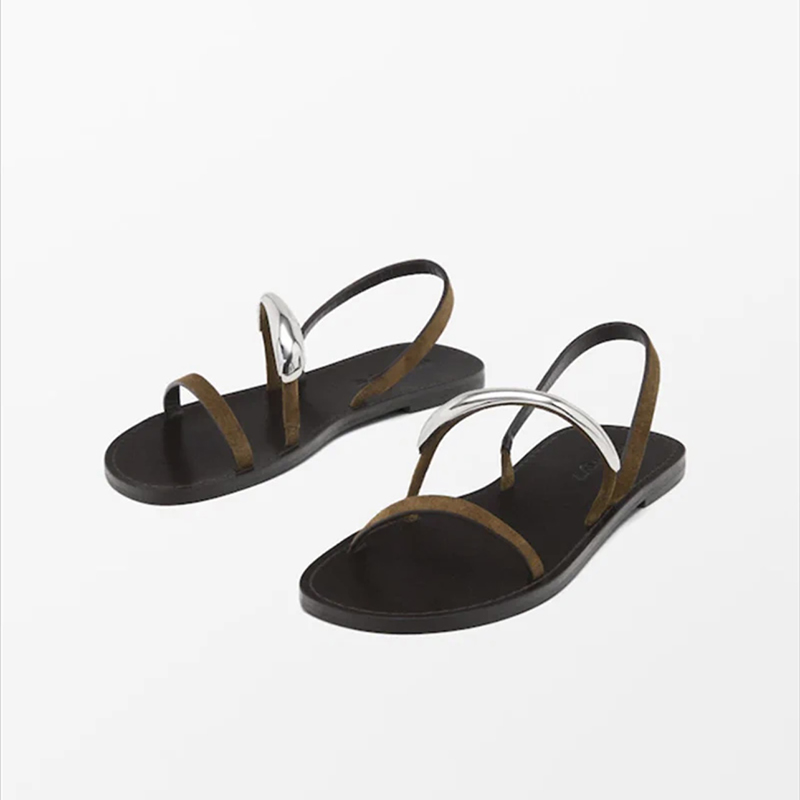 金属效果缀饰细带平底一字凉鞋