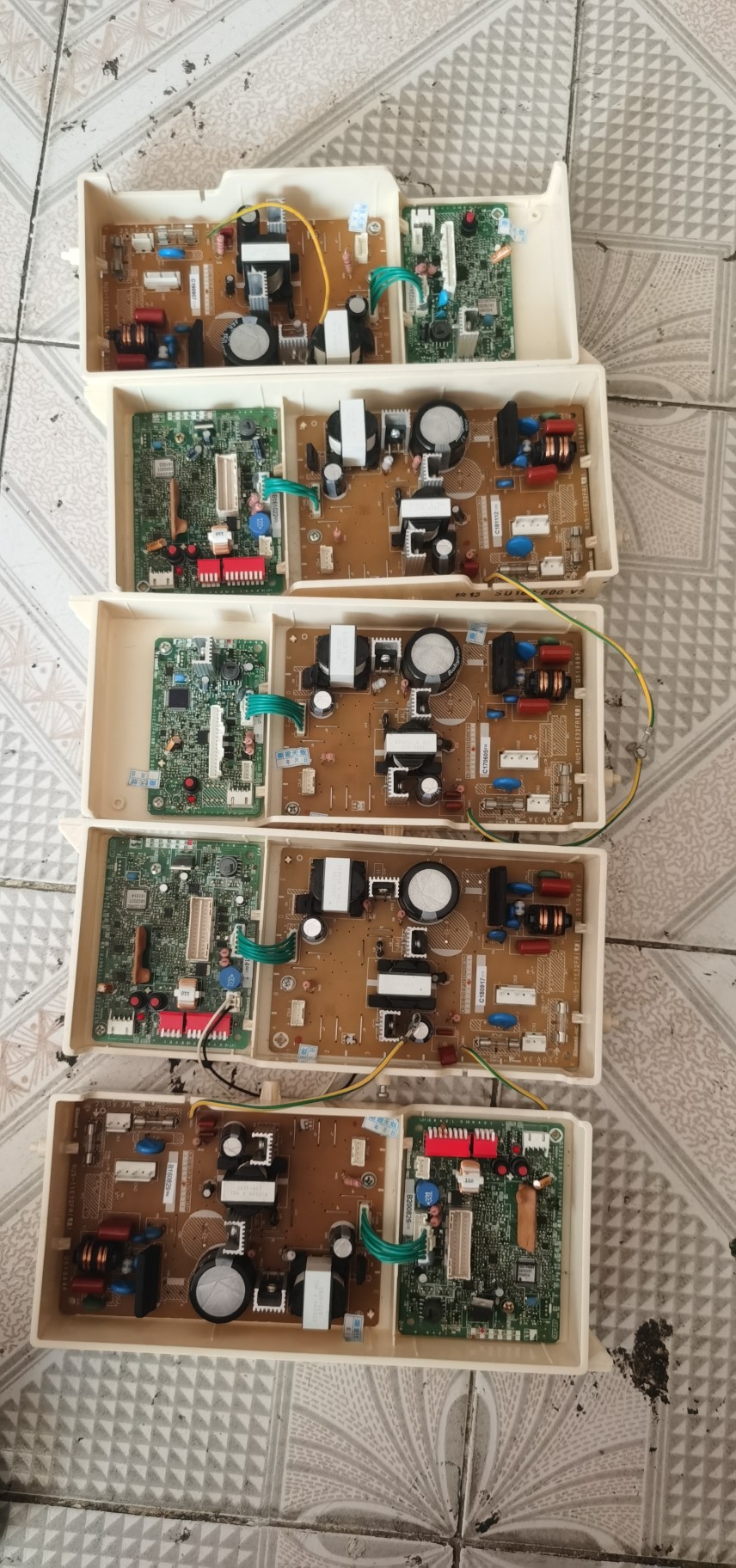 林内热水器主板JSQ26-CO2 RUS-13QC02林内热水器电脑版