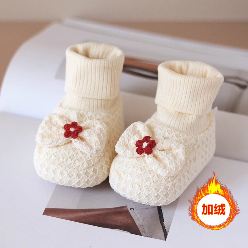 婴儿袜鞋女宝宝软底鞋公主风新生儿鞋子0-3月防掉春秋款6到12个月