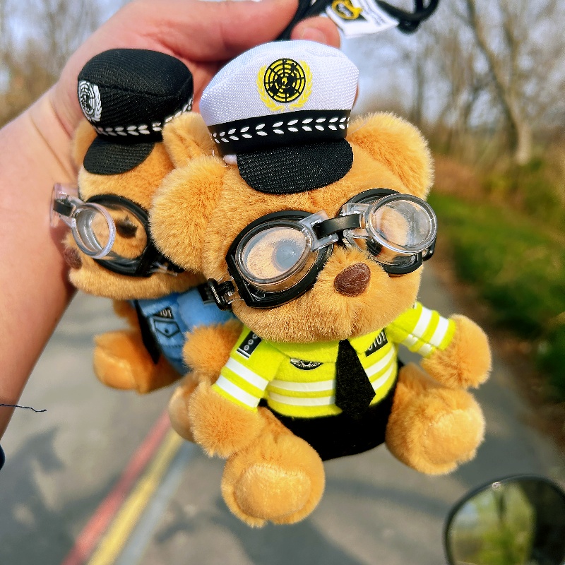 交警小熊挂件玩偶书包包挂饰机车公仔小号警察毛绒消防小熊钥匙扣