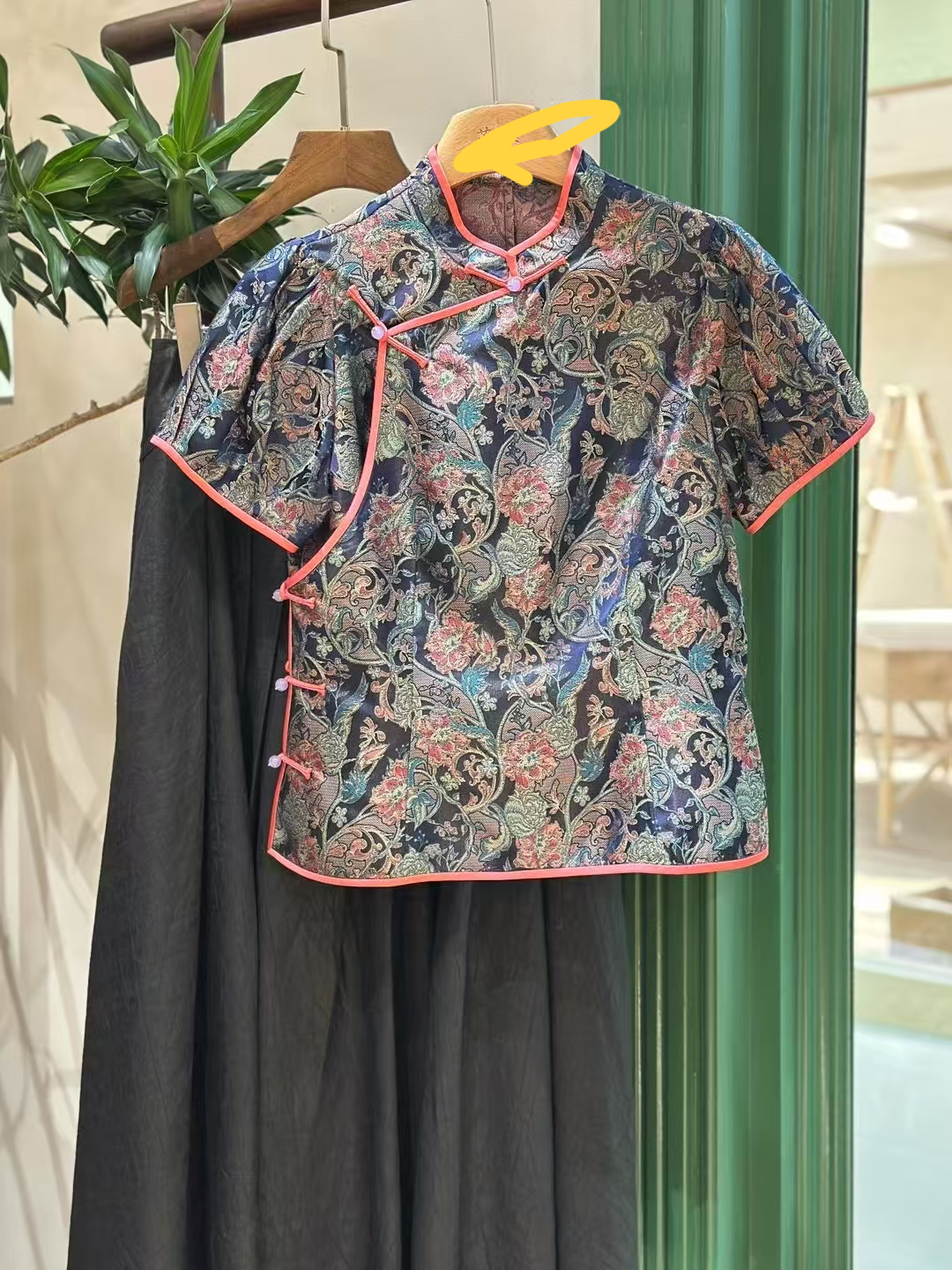 国内代购价格私信…深圳南油高端女装新中式衬衫