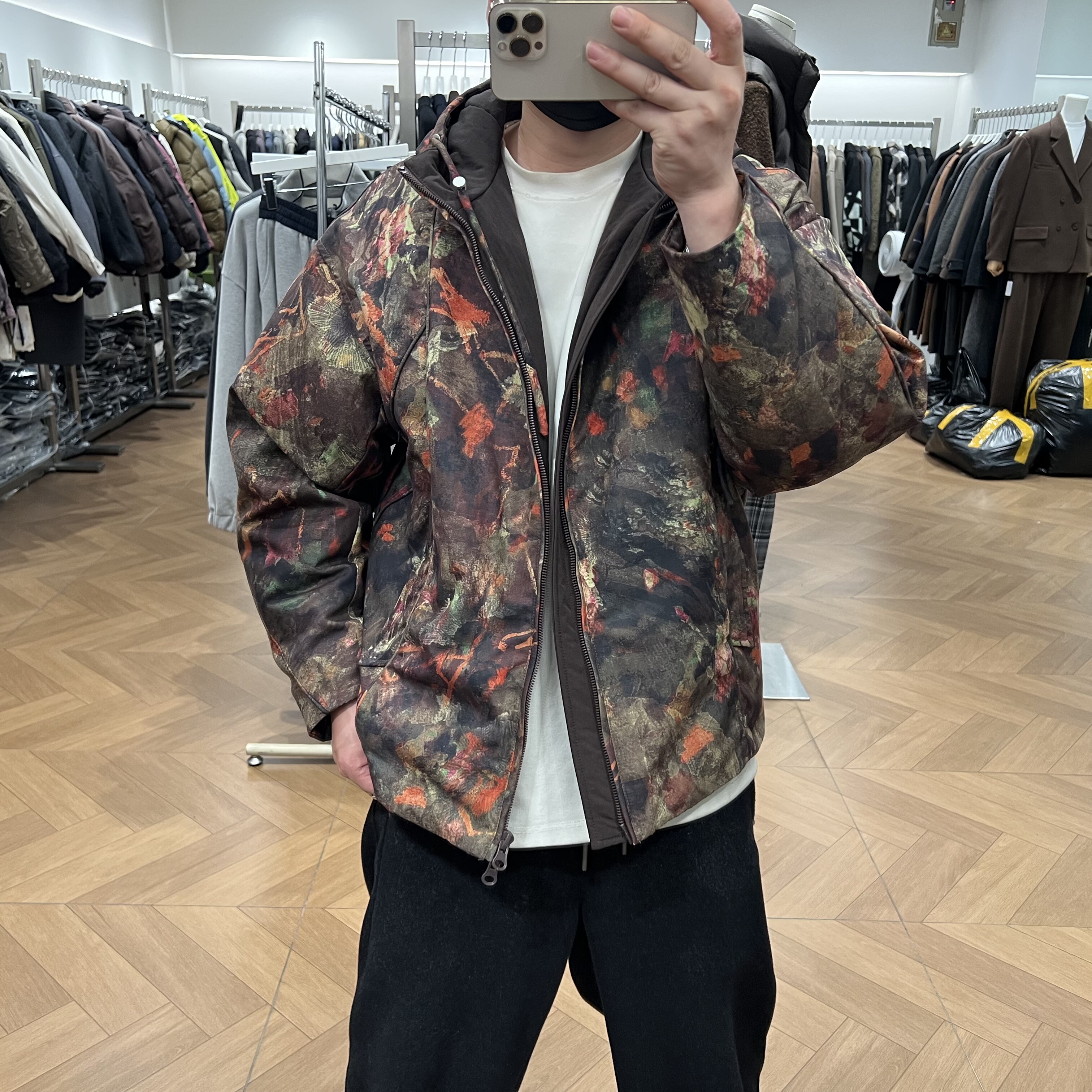 H-ZK冬季美式复古迷彩涂鸦连帽羽绒服男宽松痞帅保暖面包服外套潮