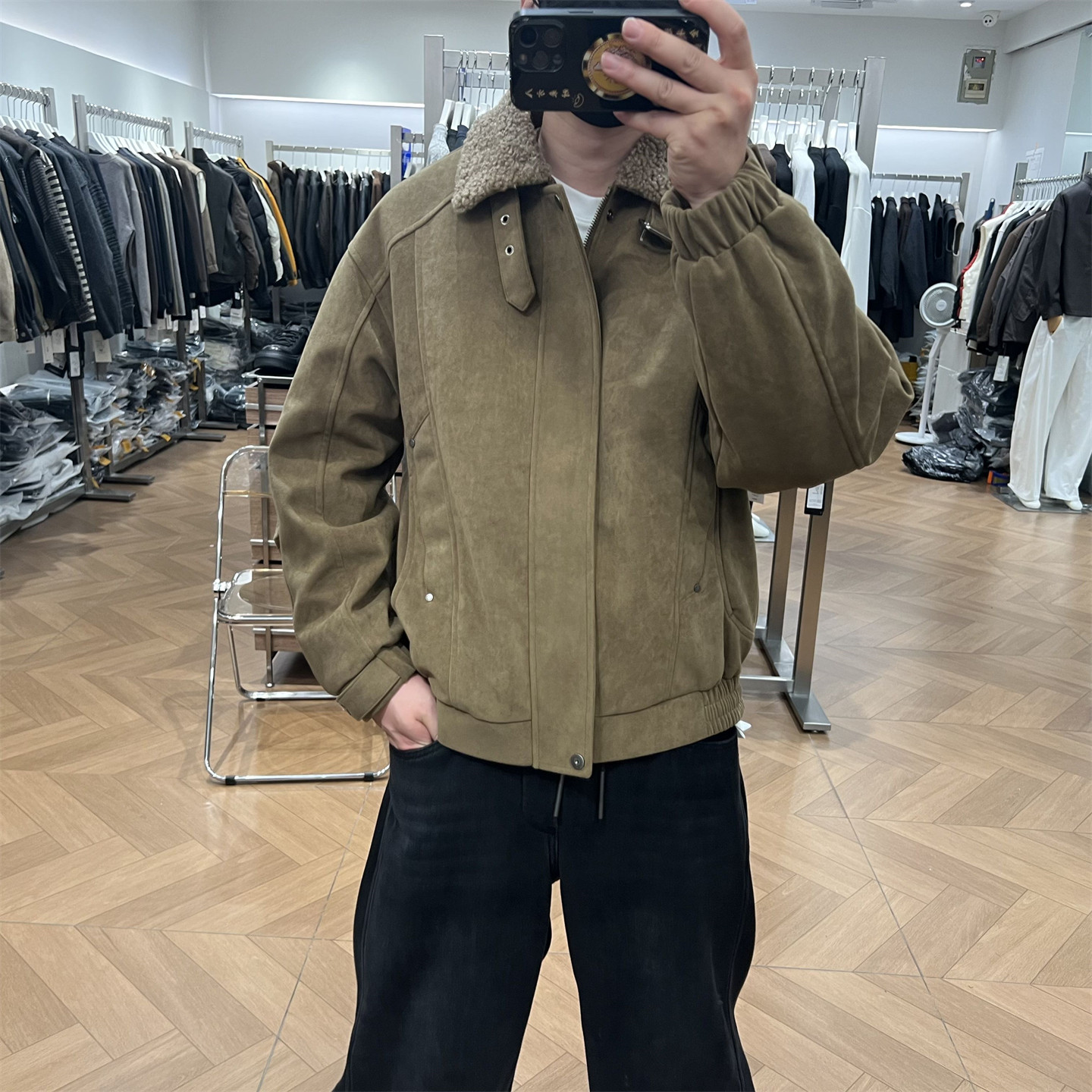 老钱风仿羊羔毛翻领麂皮绒羽绒服