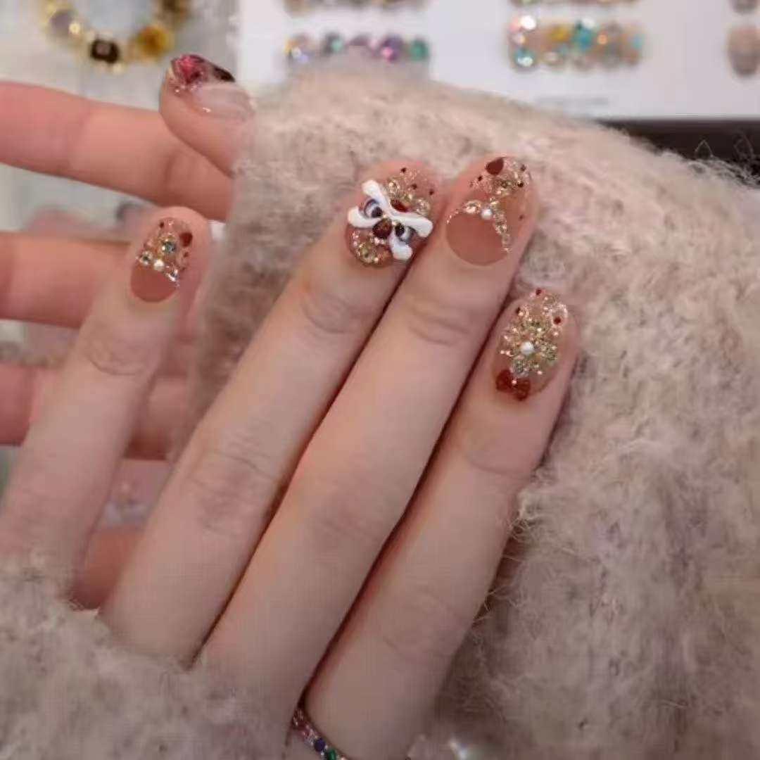 【心悦醒狮】香槟法式猫眼纯手工穿戴甲浮雕醒狮锆石爱心新年美甲,彩妆/香水/美妆工具,穿戴甲/甲片,淘宝优惠券,粉丝福利购,淘宝优惠卷