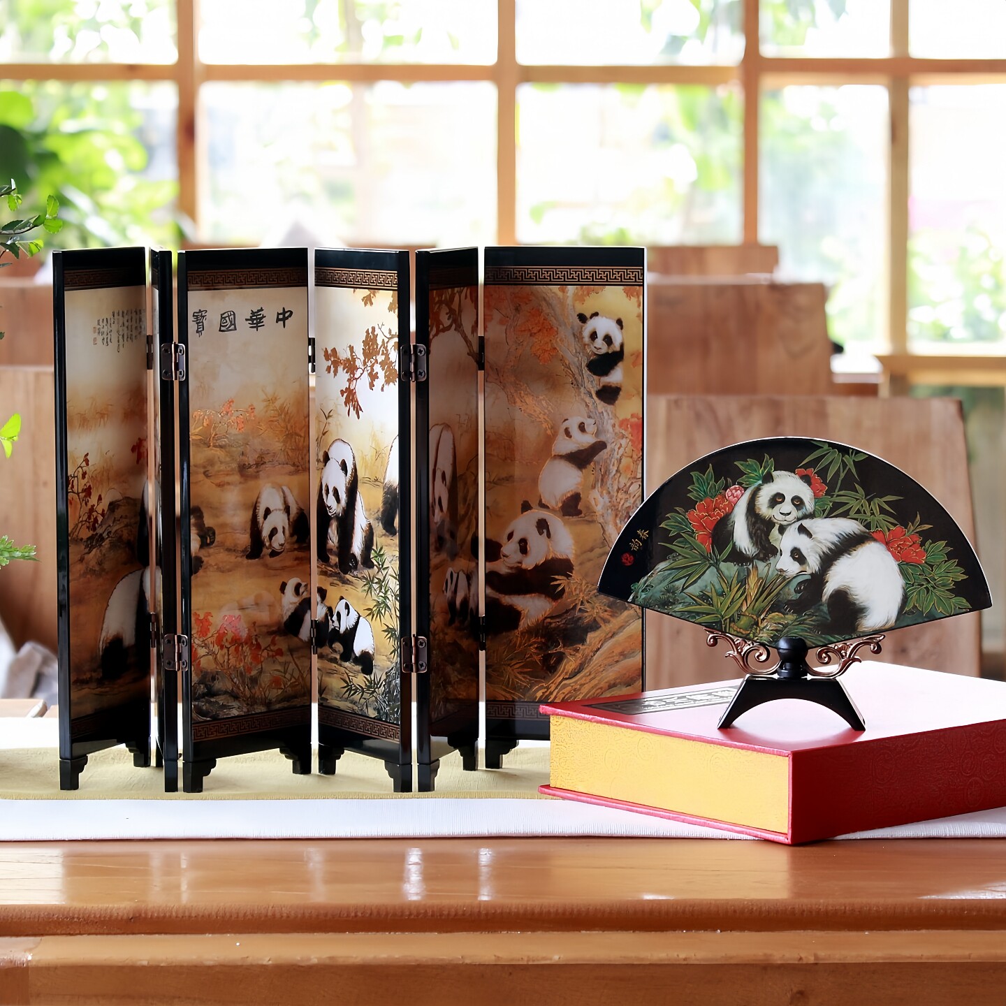 中式熊猫图案漆器屏风折扇造型桌面装饰摆件复古风外事礼品伴手礼