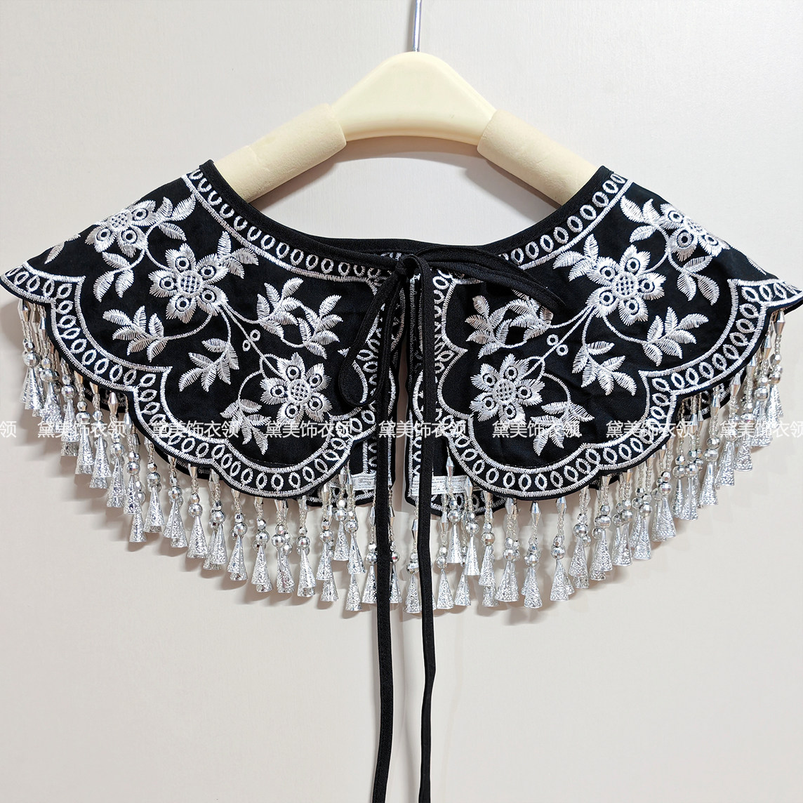 黑色云肩马面裙汉服国风绣花流苏苗银复古假领子演出旗袍外搭披肩
