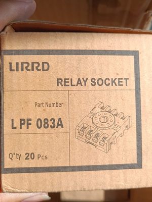 LIRRD利尔德继电器底座 LPF083A，总共两盒40个，