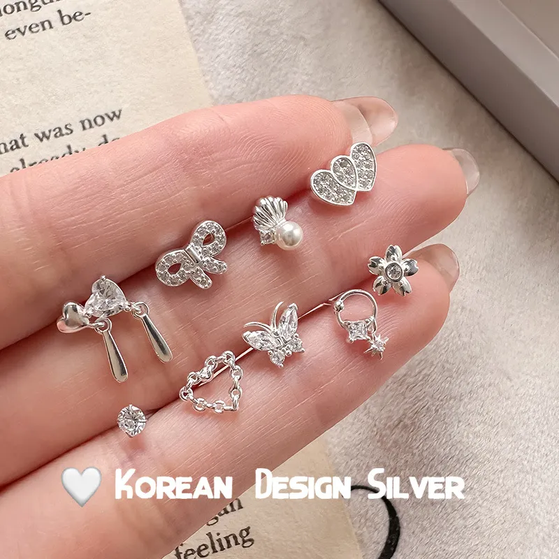 S999纯银精致锆石爱心小耳钉女ins小众高级感甜美耳饰品叠戴韩版