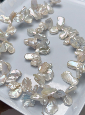 R764  天然奶奶灰花瓣一条