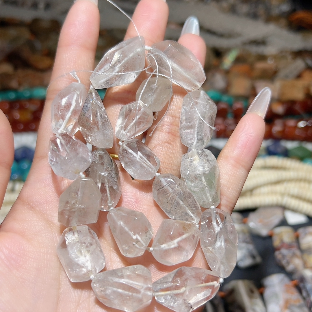 J474 天然绿幽灵随形一条