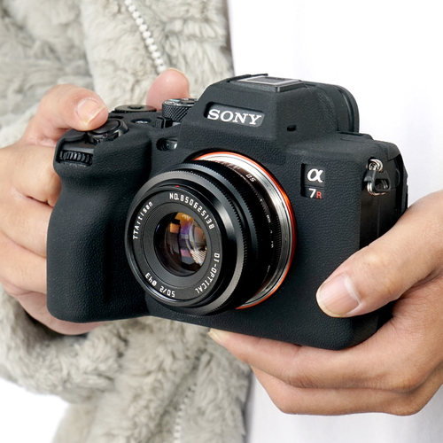 适用索尼A7R5微单相机包sony a7c2加厚磨砂硅胶套A7CR保护套外壳