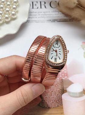 Lady Quartz Watch Creative Snake-Shape bracelet watch women