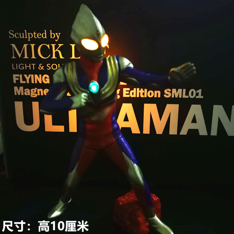 万代奥特曼发光扭蛋泰罗人偶手办