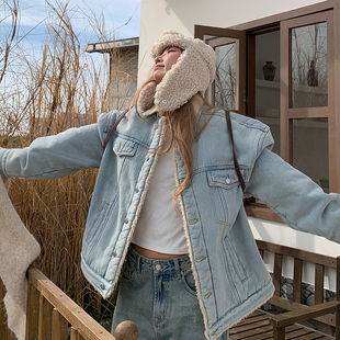饭饭又饿了复古浅蓝色羊羔毛牛仔外套女冬季宽松加绒保暖棉衣夹克