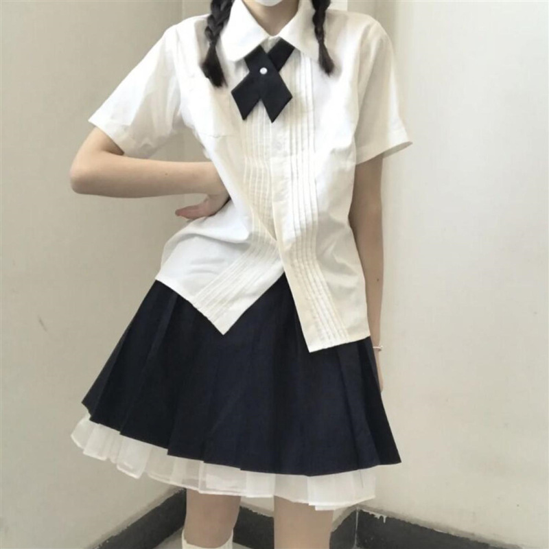 原创jk制服学院洋气短袖衬衫女学生毕业校服短款款百搭奶白衬衣
